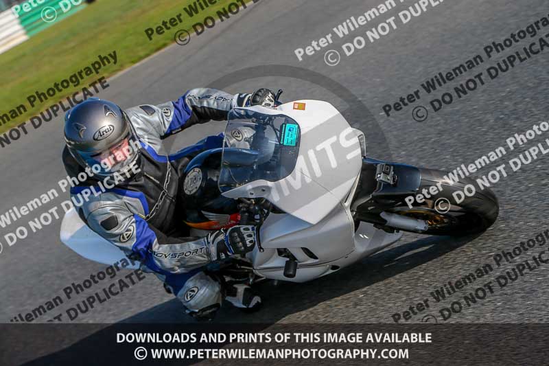 PJM Wedding Photography;enduro digital images;event digital images;eventdigitalimages;mallory park;mallory park photographs;mallory park trackday;mallory park trackday photographs;no limits trackdays;peter wileman photography;racing digital images;trackday digital images;trackday photos